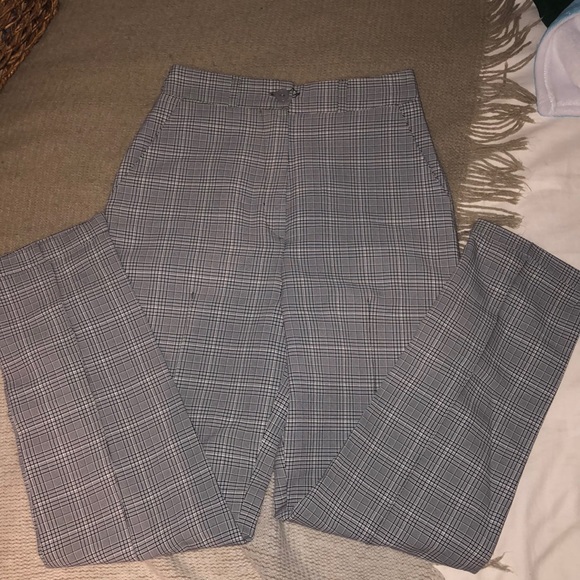 Black and White Plaid Trousers - Picture 5 of 5